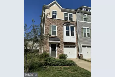 10798 Hinton Way, Manassas, VA 20112 - Photo 2