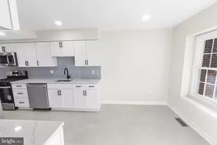 14829 Emberdale Dr, Woodbridge, VA 22193 - Photo 12