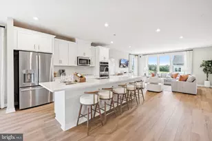 8622 Lovelace St, Manassas, VA 20109 - Photo 4