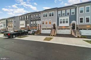 17246 Turnstone Dr, Dumfries, VA 22026 - Photo 4