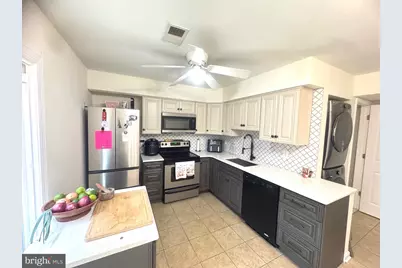 4659 Charlton Court, Woodbridge, VA 22193 - Photo 12