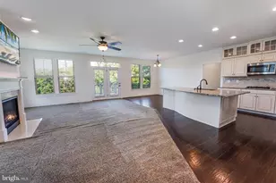 17052 Silver Arrow Dr, Dumfries, VA 22026 - Photo 6