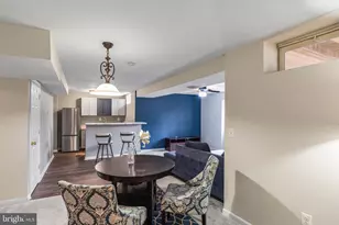 10496 Neale Sound Ct, Gainesville, VA 20155 - Photo 6