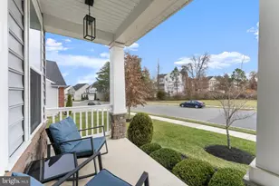 12432 Mays Quarter Rd, Woodbridge, VA 22192 - Photo 8