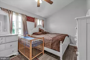 12729 Hunterbrook Dr, Woodbridge, VA 22192 - Photo 18