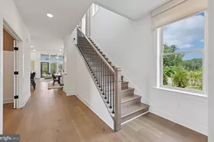 5933 Sunstone Ln, Haymarket, VA 20169 - Photo 4