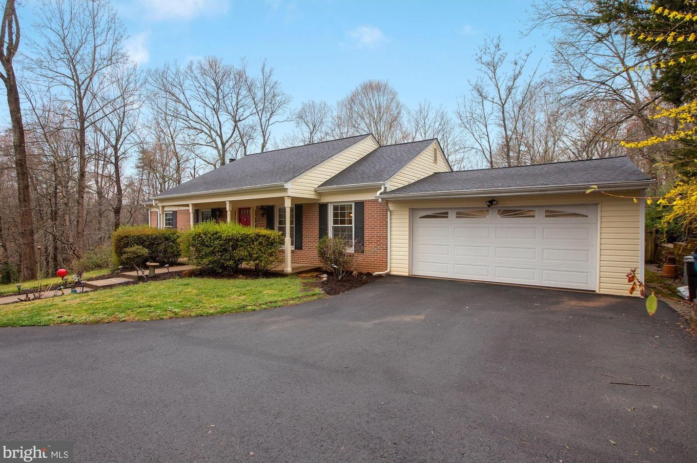 10613 Pineview Rd, Manassas, VA 20111-2921