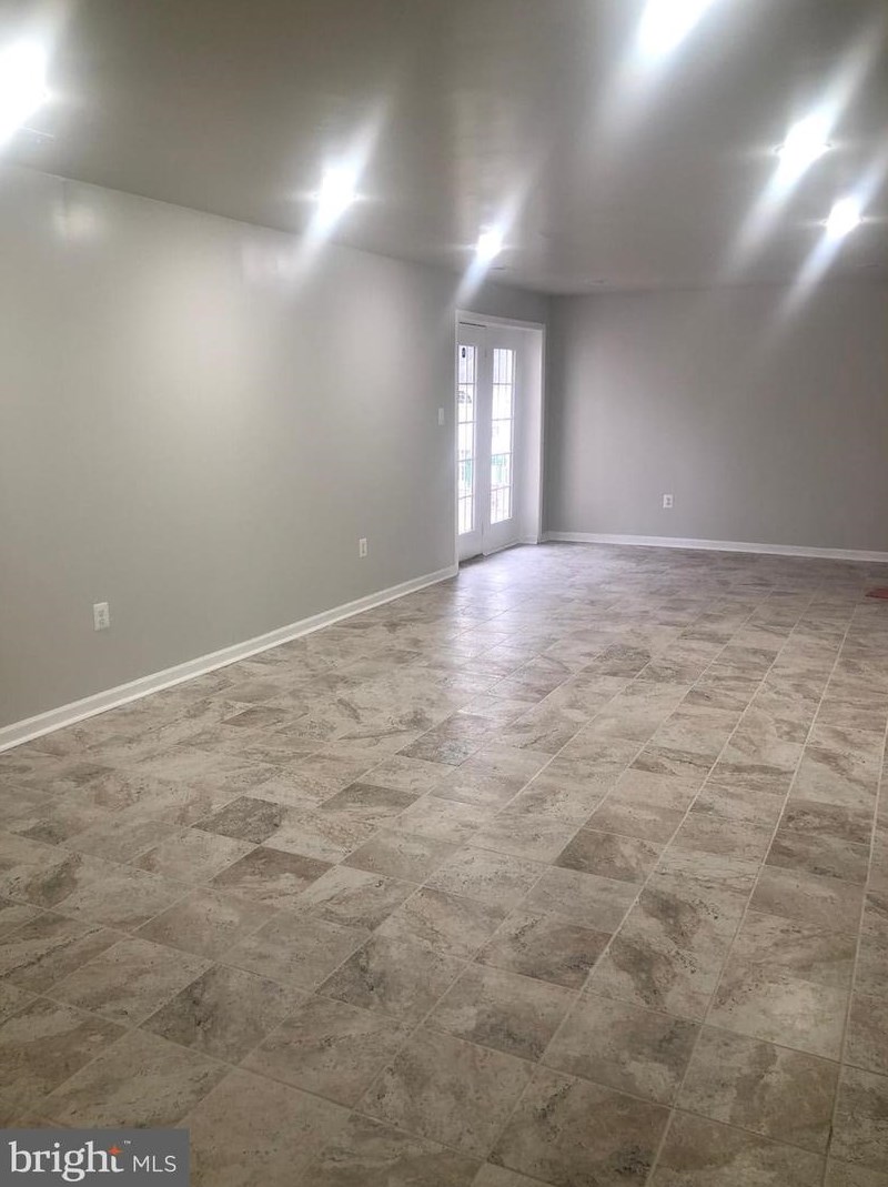 5016 Leatherback Rd, Woodbridge, VA 22193