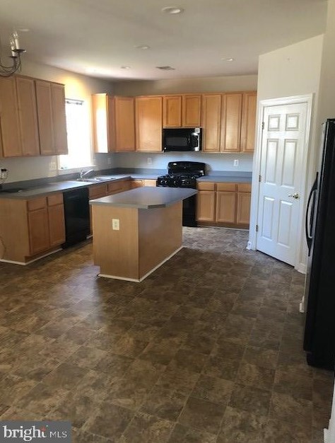 6001 Harnsberger Barn Ct, Manassas, VA 20112-5483