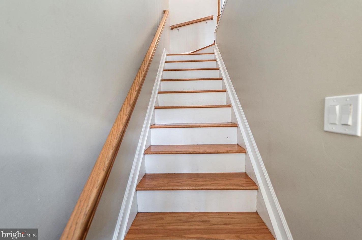 2818 Chablis Cir, Woodbridge, VA 22192