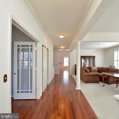 17323 Four Seasons Dr, Dumfries, VA 22025-1851