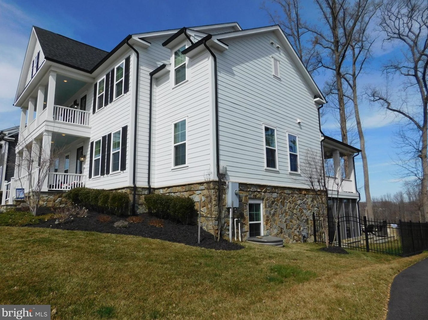 17099 Belle Isle Dr, Dumfries, VA 22026-3005