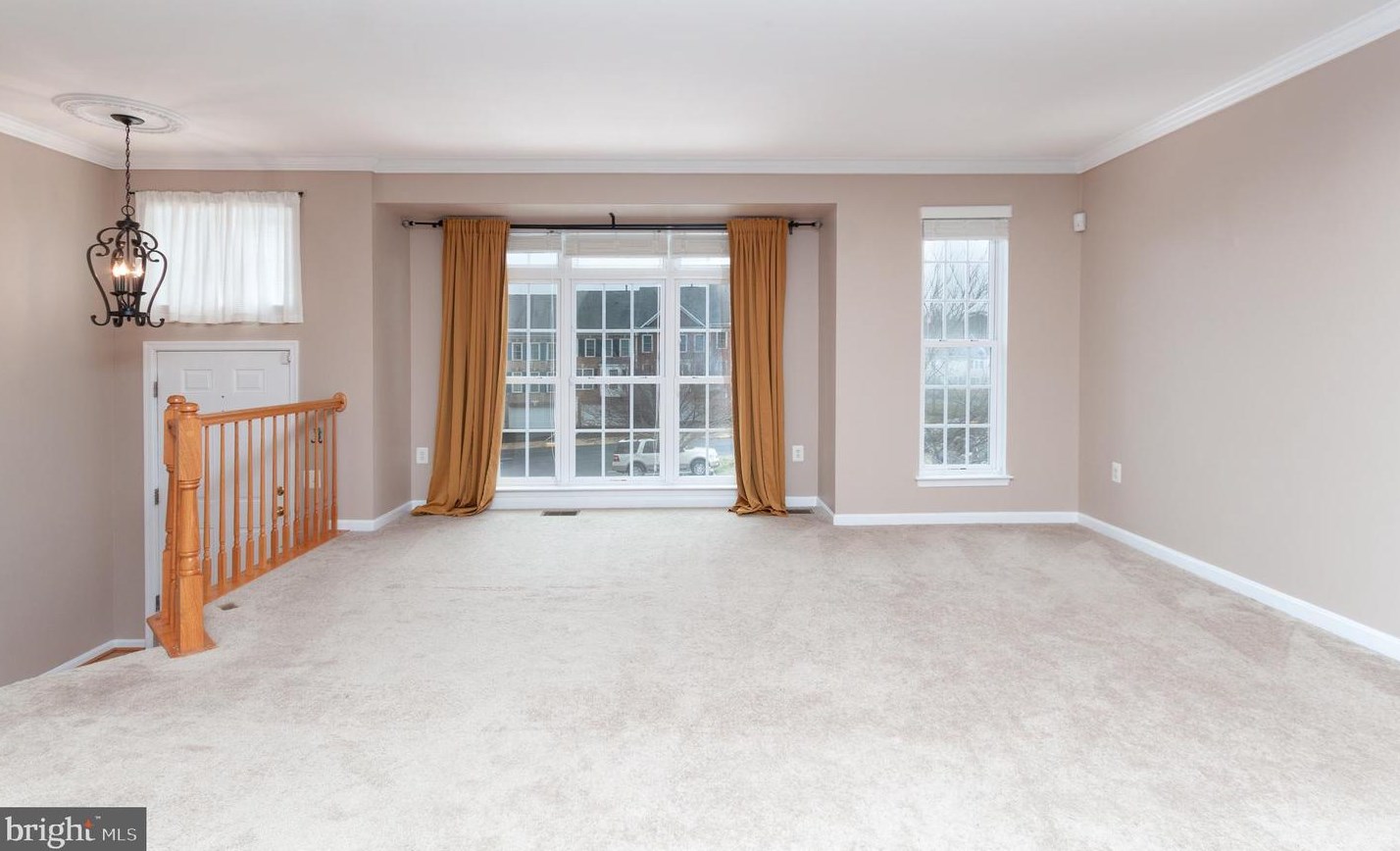 17507 Cajun Ct, Dumfries, VA 22025-5603