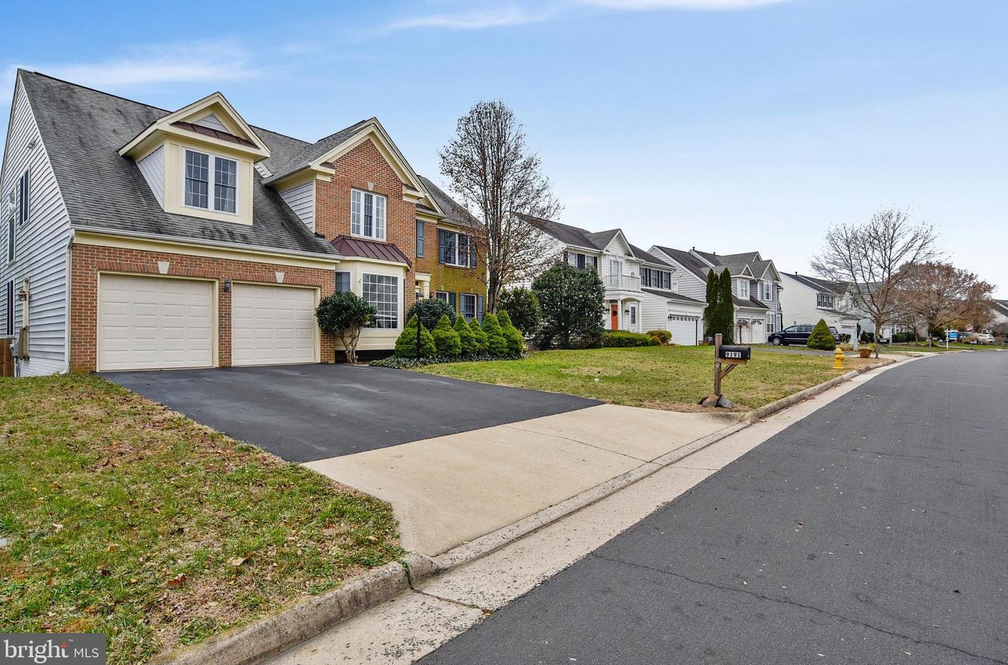 9191 Worthington Dr, Bristow, VA 20136