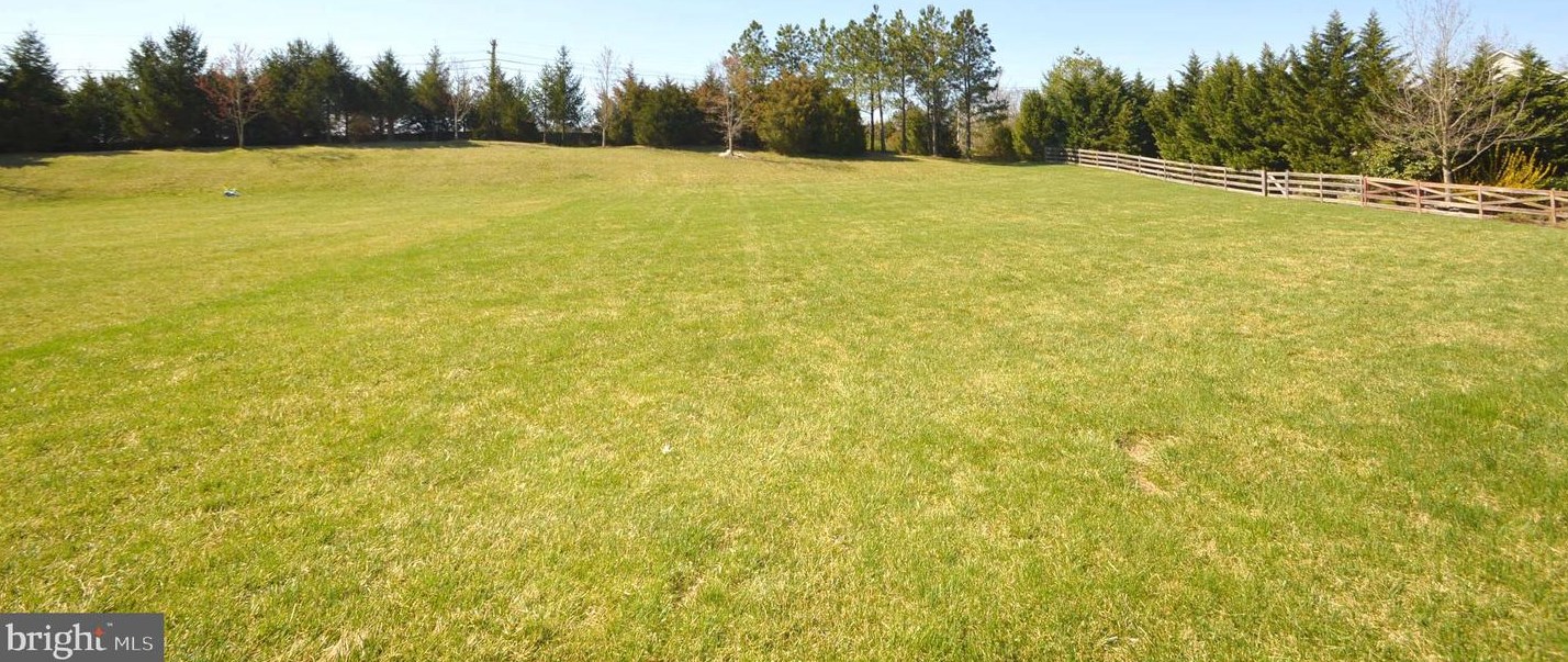 13087 Invergordon St, Bristow, VA 20136-5605