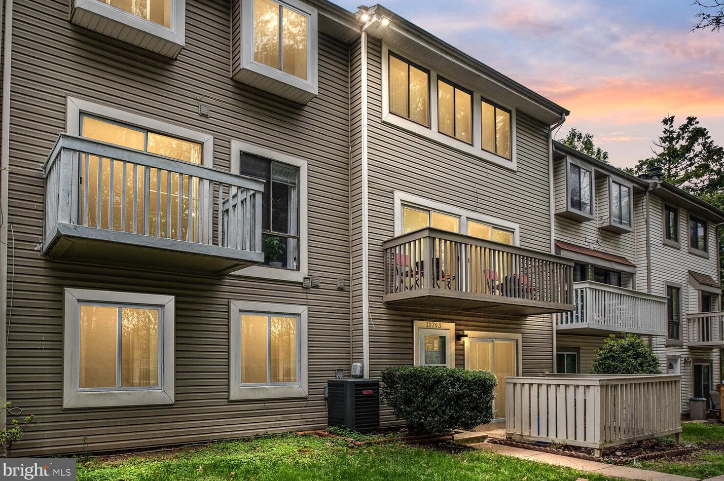 12763 Cara Dr, Woodbridge, VA 22192