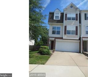 8213 Glade Bank Dr, Manassas, VA 20111