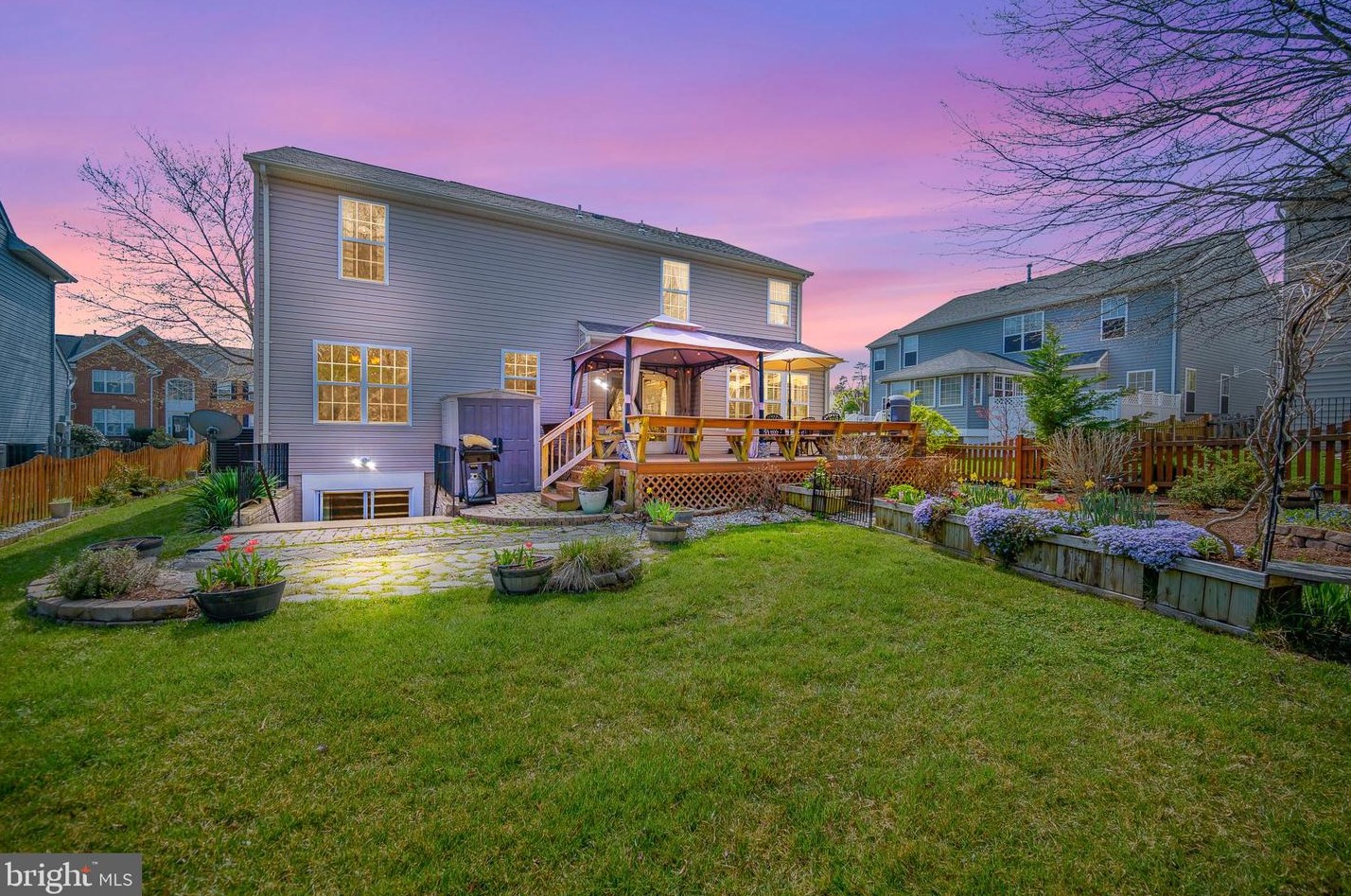 8322 Double Eagle St, Gainesville, VA 20155