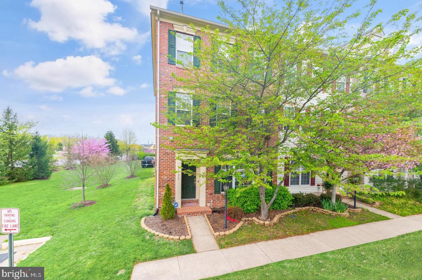 11247 Mastiff Run Ct, Bristow, VA 20136
