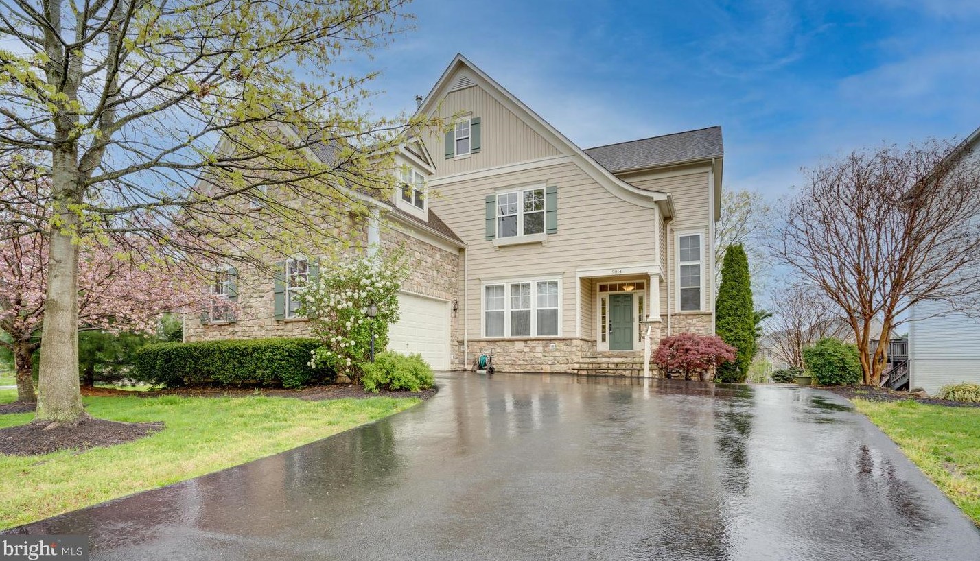 9014 Roaring Spring Loop, Bristow, VA 20136