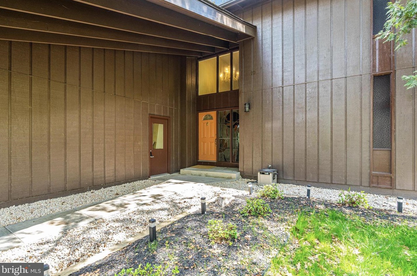 12303 Beechnut Ct, Woodbridge, VA 22192