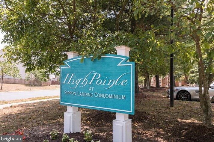 15514 Horseshoe Ln, Woodbridge, VA 22191