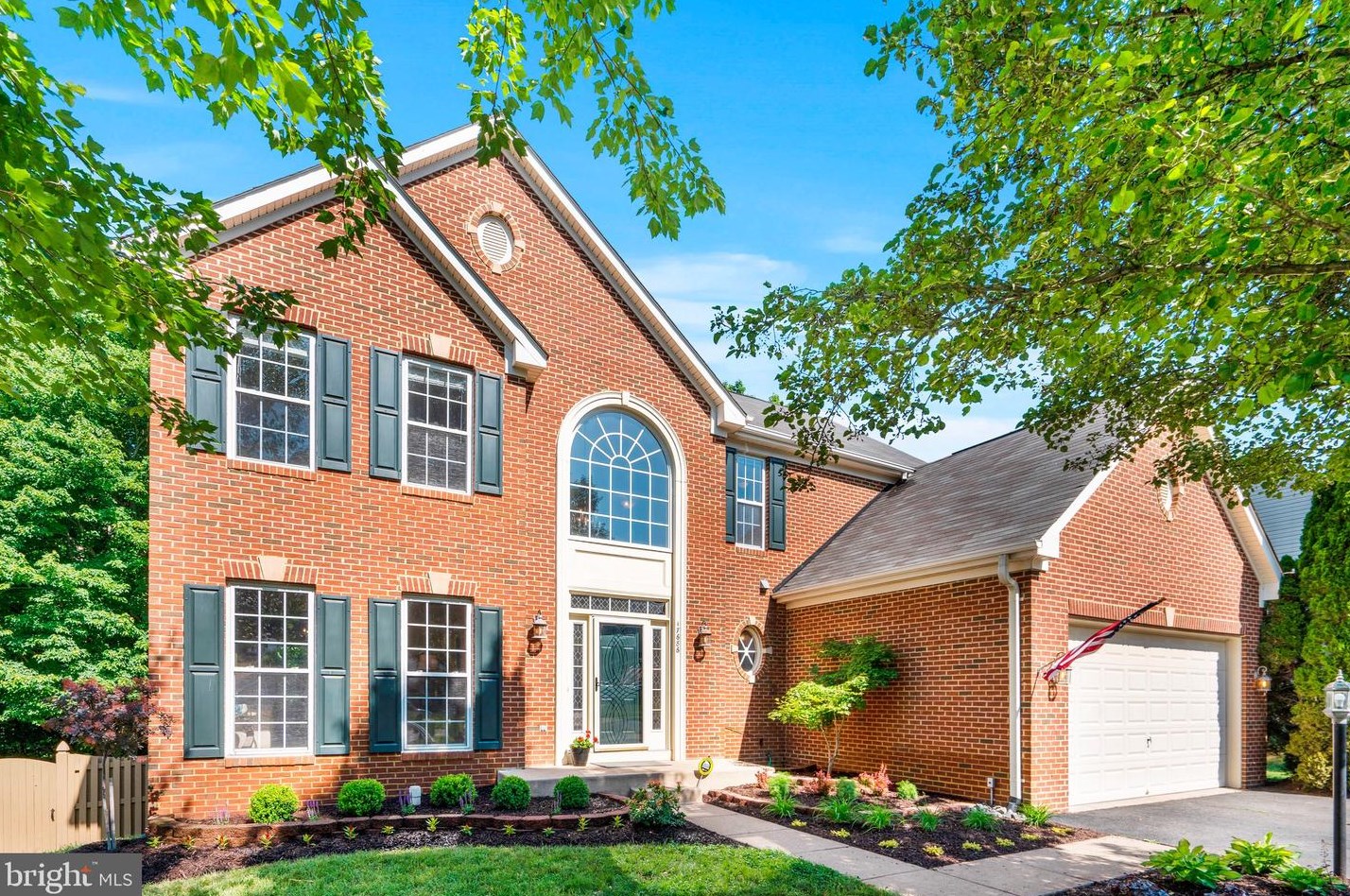 17686 Avenel Ln, Dumfries, VA 22026-4566