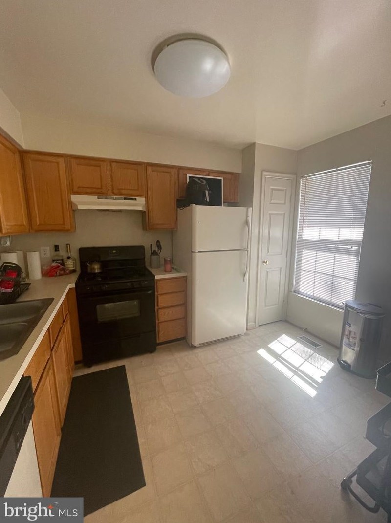 4100 Jasper Loop, Dumfries, VA 22025-1940