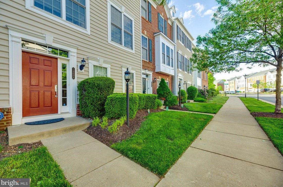 14604 Crossfield Way, Woodbridge, VA 22191