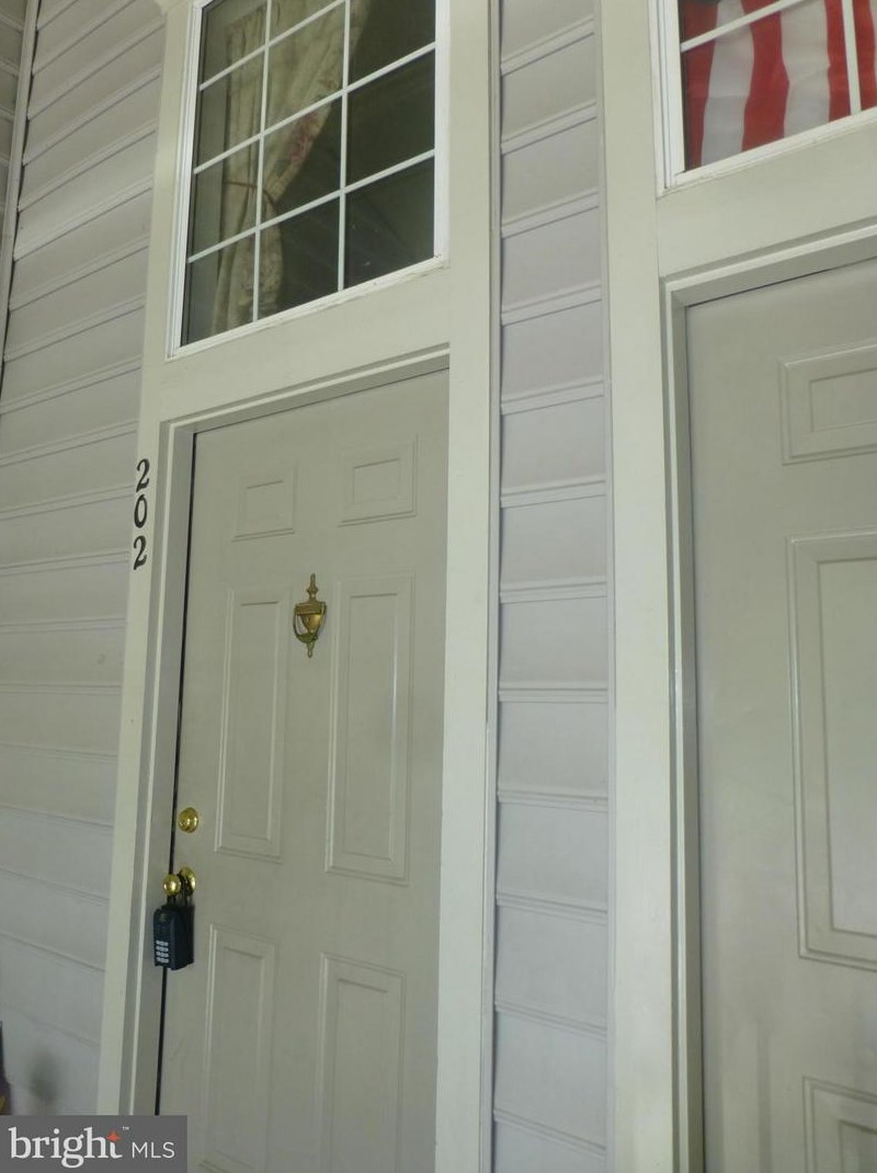 8190 Winstead Pl #202, Manassas, VA 20109