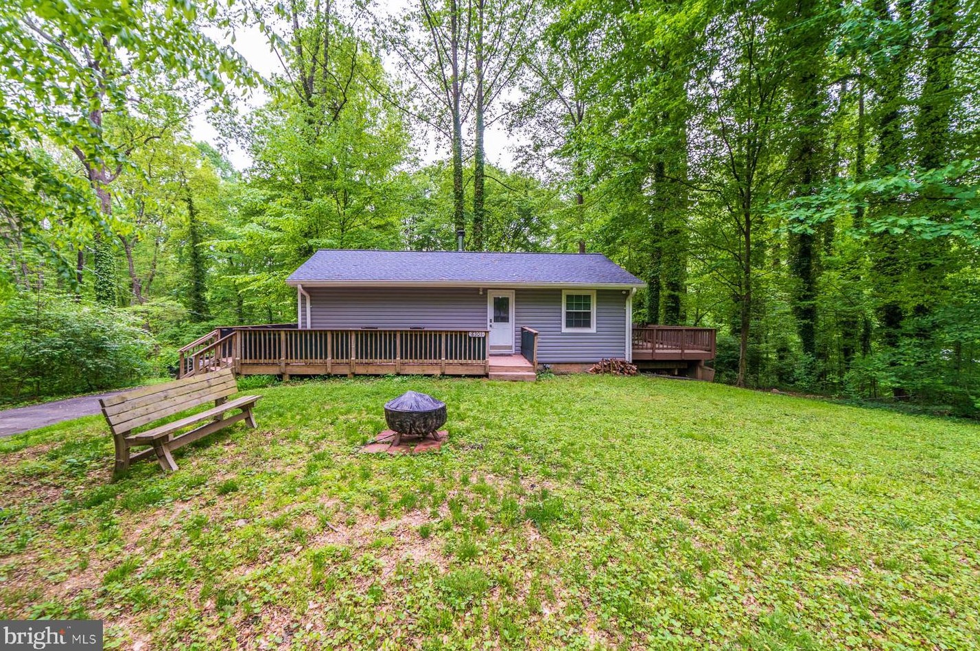 8301 Point Rd, Manassas, VA 20112-5311