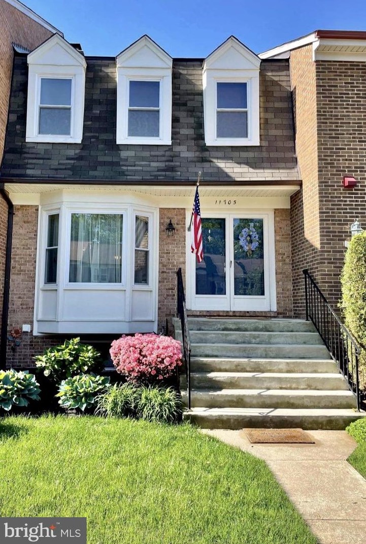 11705 Critton Cir, Woodbridge, VA 22192-1016