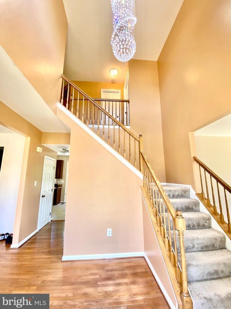 3704 Thomasson Crossing Dr, Triangle, VA 22172
