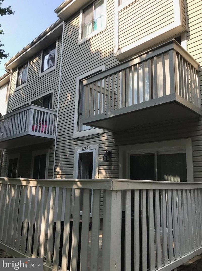 12859 Cara Dr #26, Woodbridge, VA 22192
