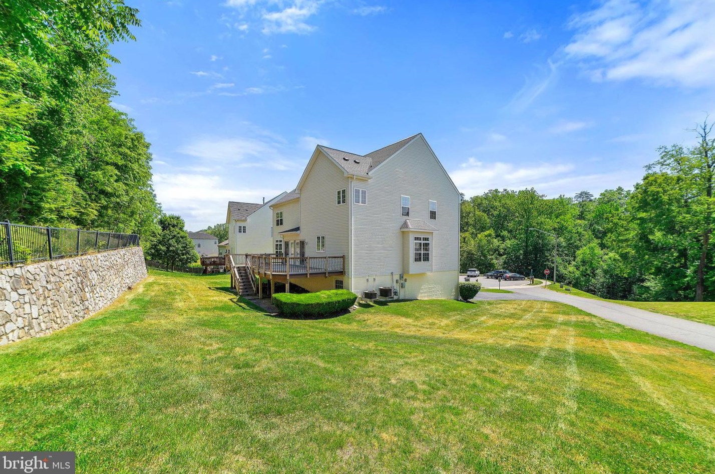 3696 Expedition Dr, Triangle, VA 22172