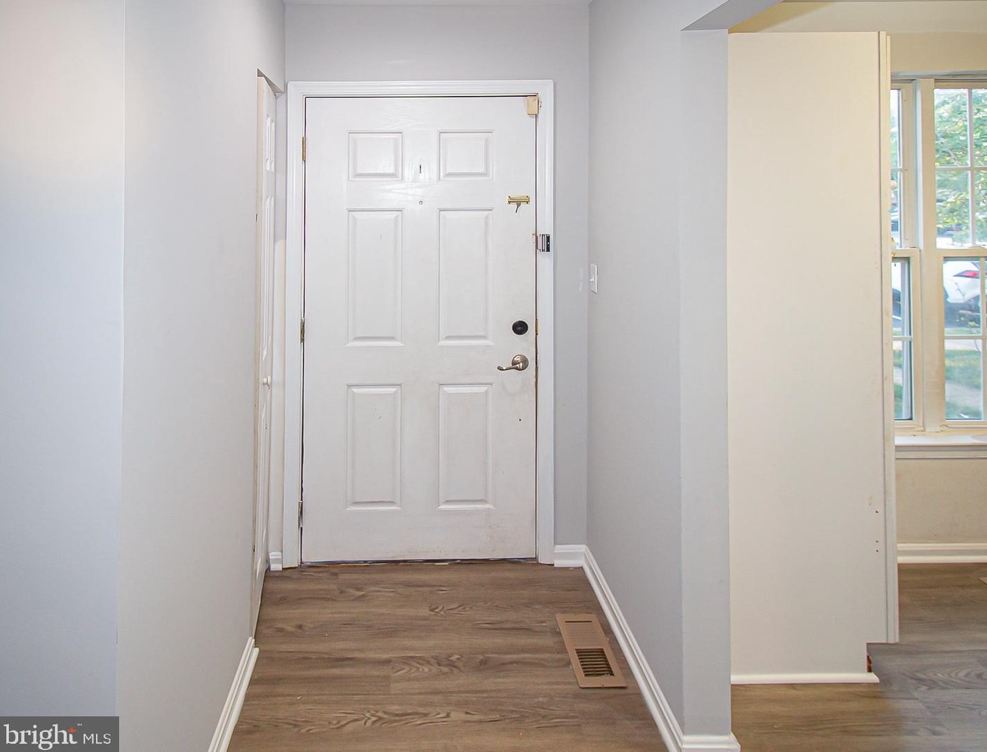 9581 Scales Pl, Bristow, VA 20136