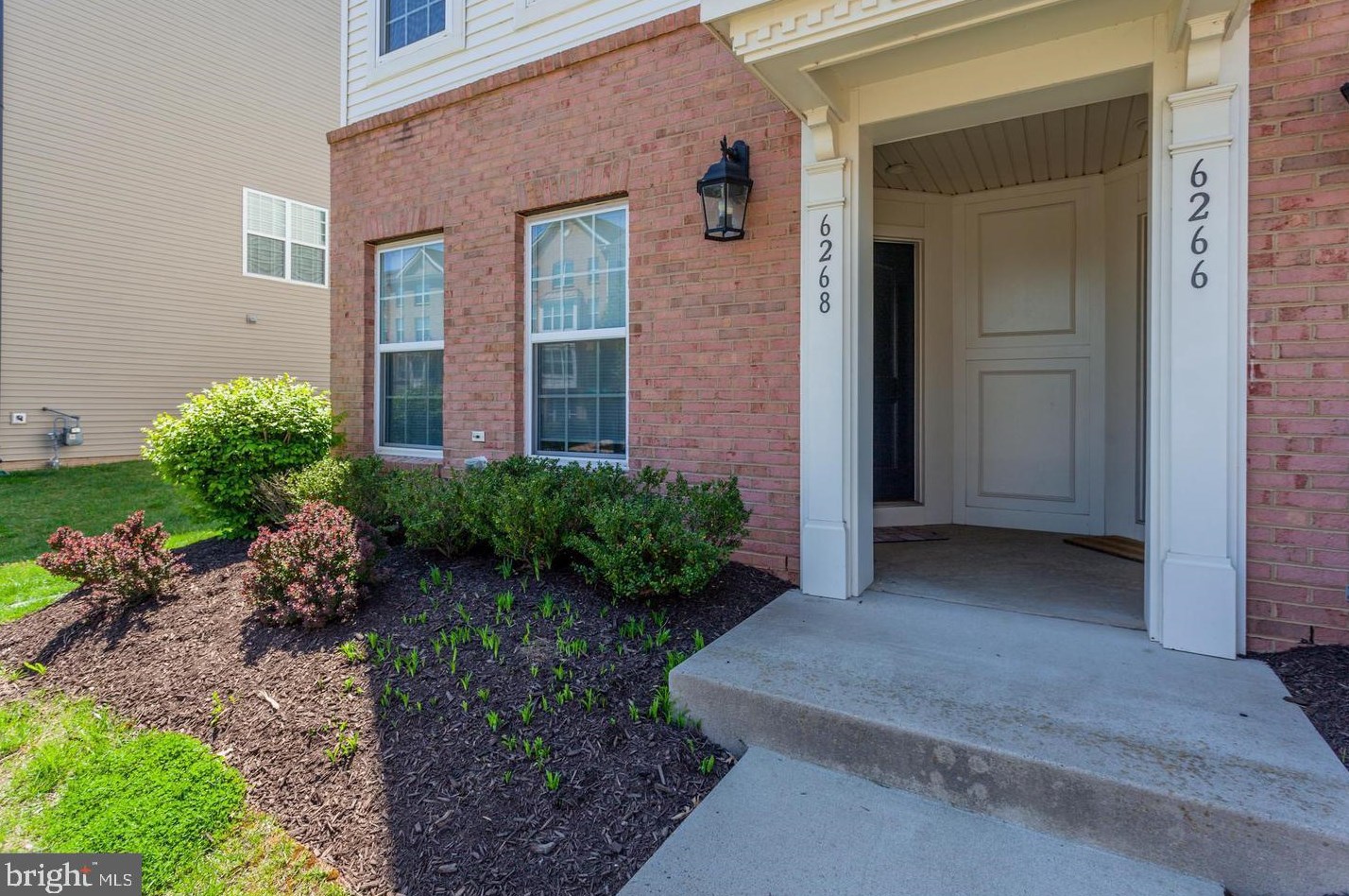 6268 Aster Haven Cir, Haymarket, VA 20169