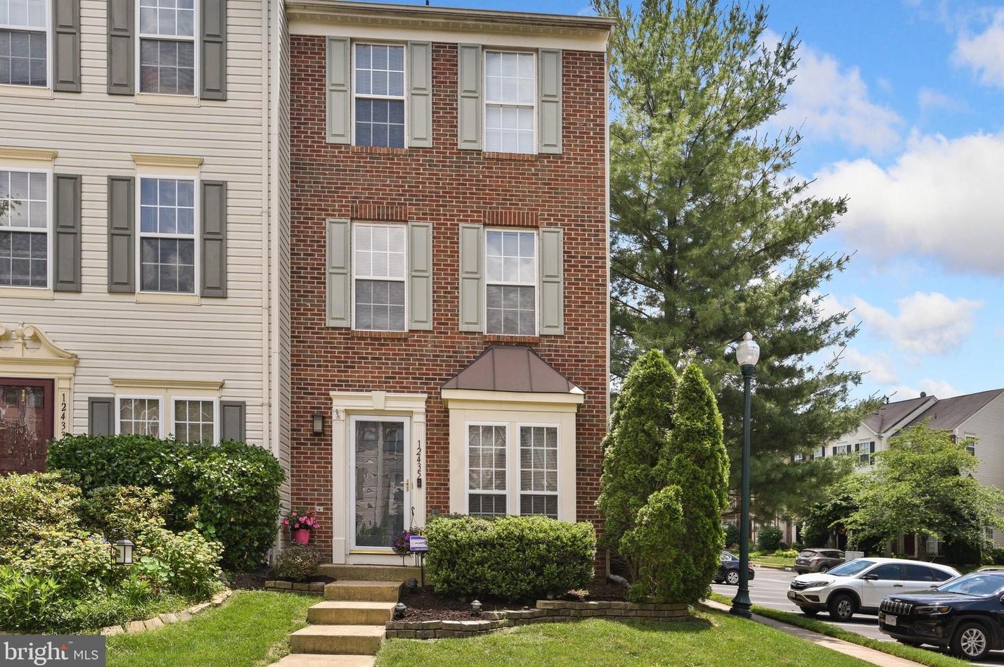 12435 Selkirk Cir, Bristow, VA 20136