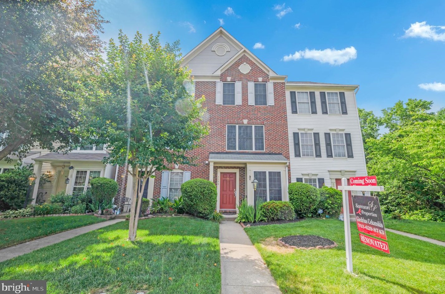 8848 Stable Forest Pl, Bristow, VA 20136
