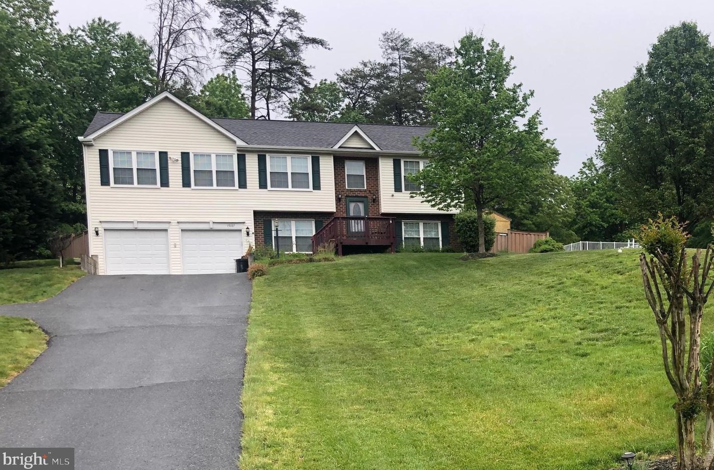 19227 Fuller Heights Rd, Triangle, VA 22172