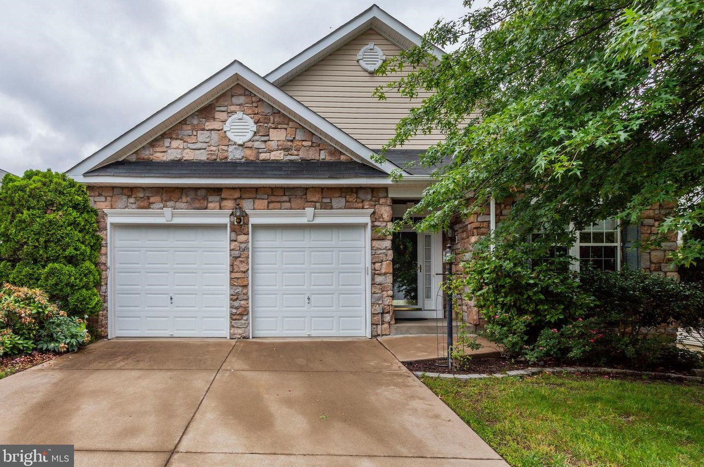 3941 Solstice Ln, Dumfries, VA 22025-1871