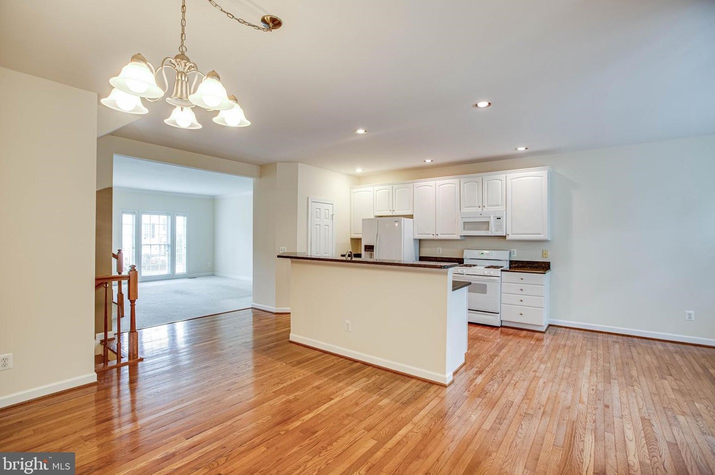 14413 Fowlers Mill Dr, Gainesville, VA 20155