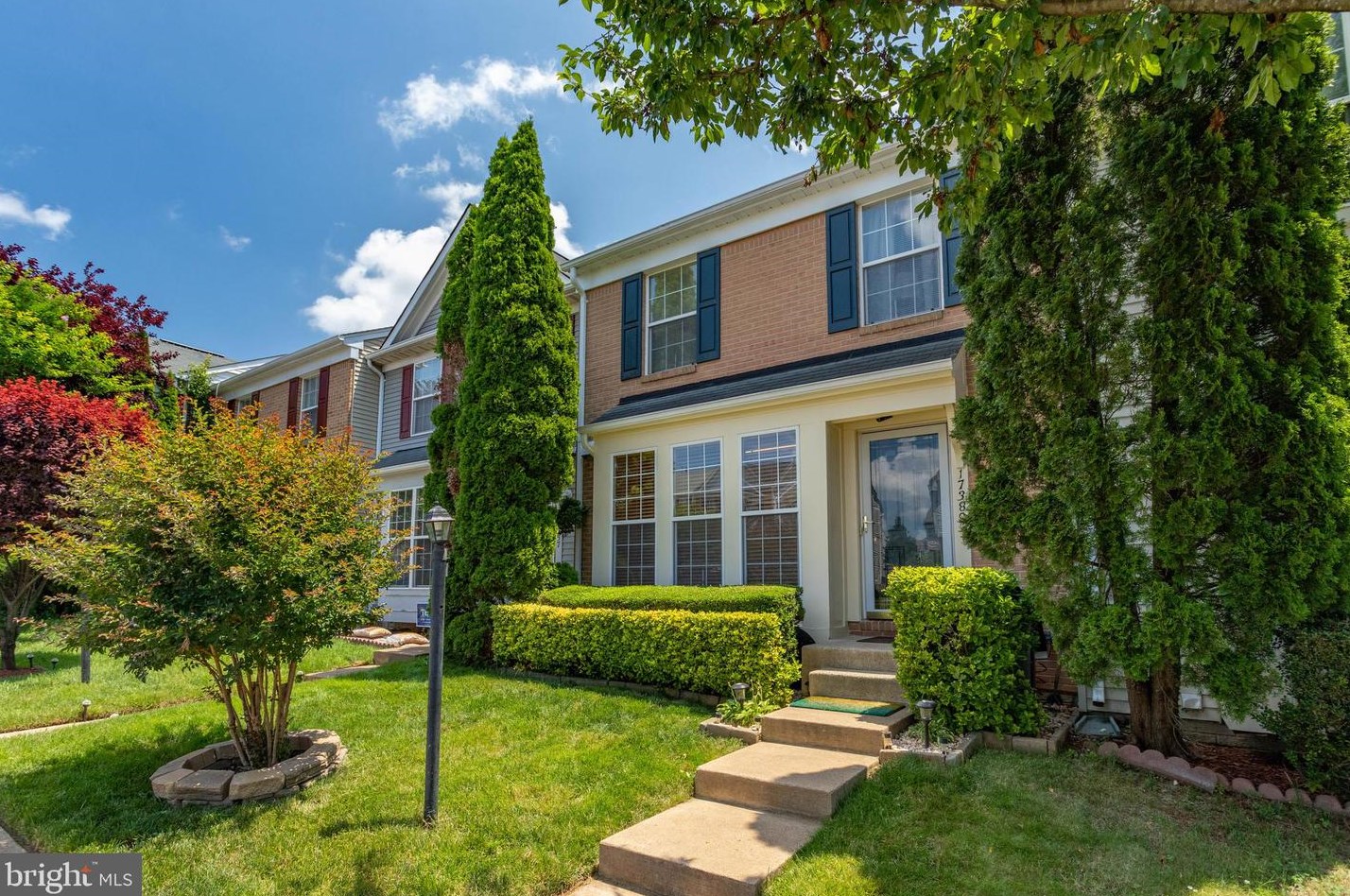 17389 Cusack Ln, Dumfries, VA 22026-3308