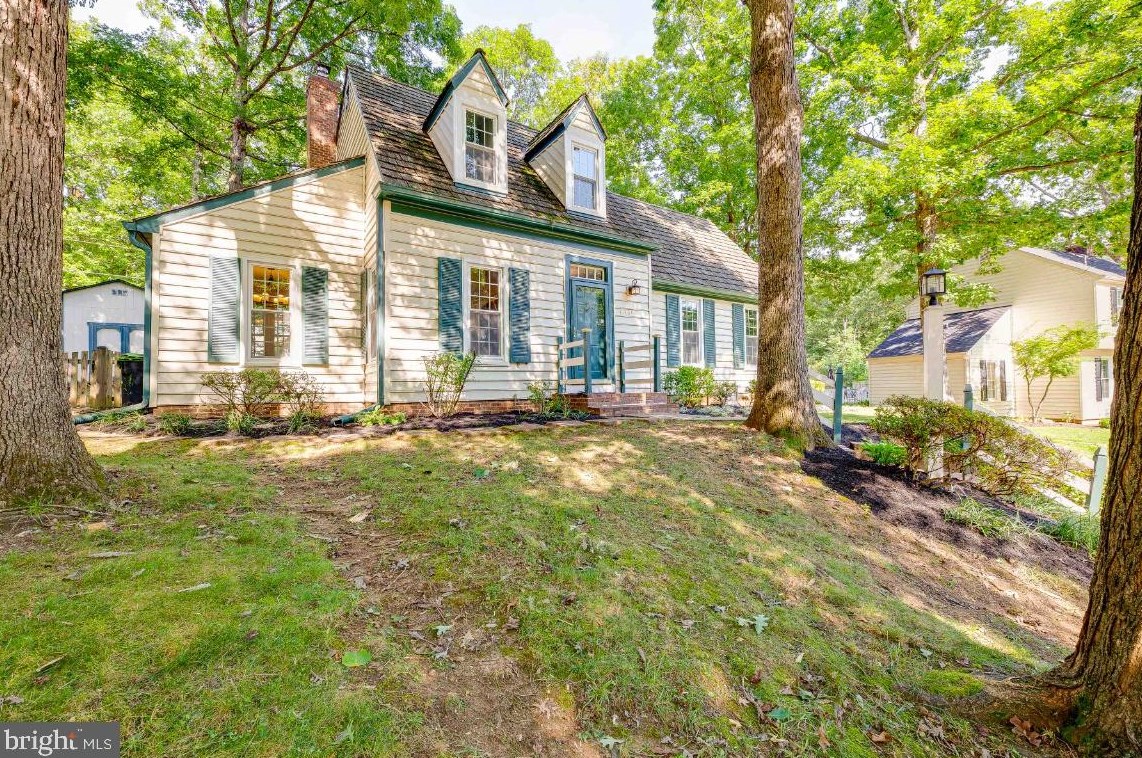 15465 Golf Club Dr, Dumfries, VA 22025-1118