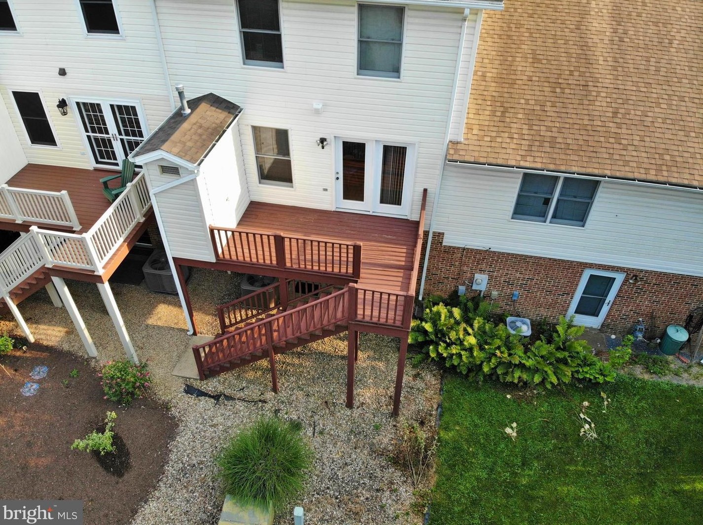 135 1st St, Broadway, VA 22815-9544
