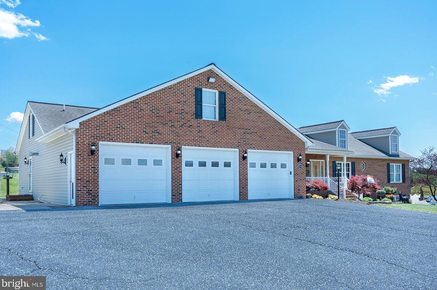 1036 Fellowship Rd, Harrisonburg, VA 22802