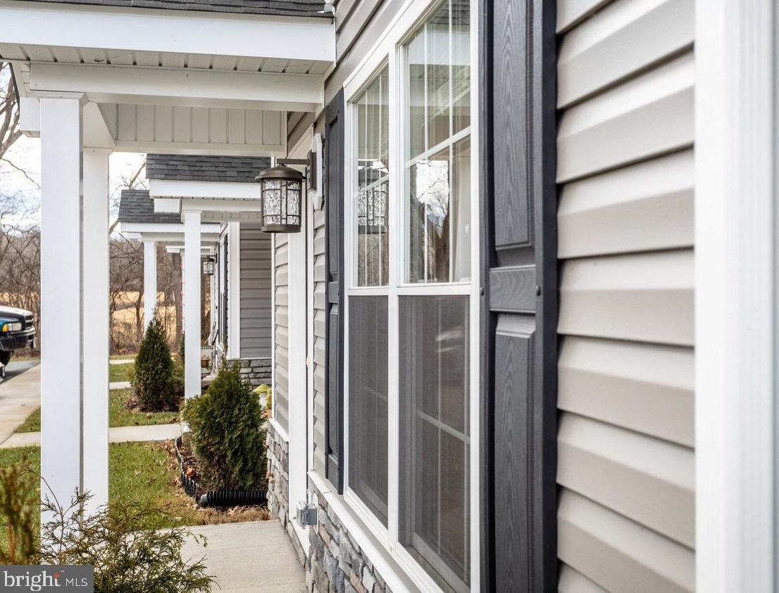 203 15th St #d, Grottoes, VA 24441