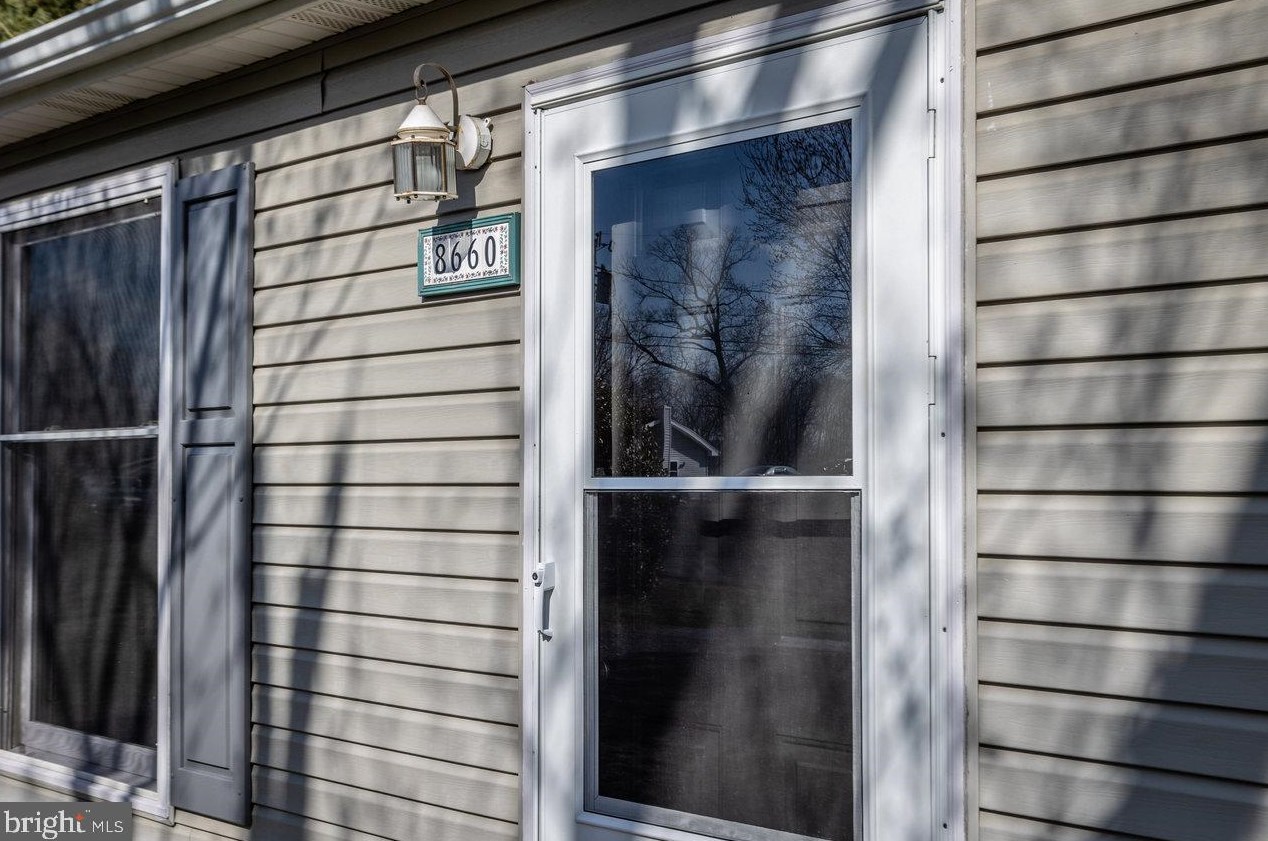 8660 Lacey Heights Ave, Harrisonburg, VA 22802