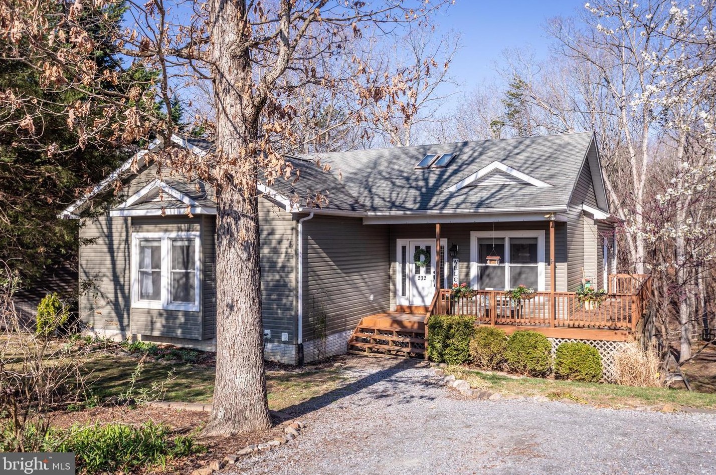 232 Alleghany Dr, Mc Gaheysville, VA 22840