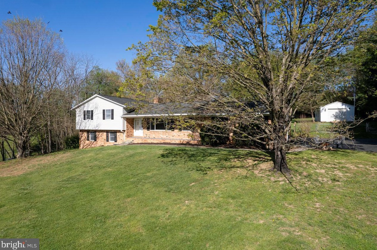 11279 Bulldog Hollow, Broadway, VA 22815